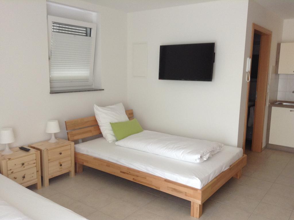 Boardinghouse Casita Amann Apartamento FDH Exterior foto