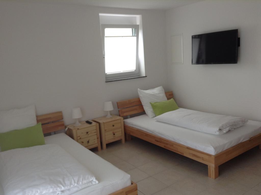 Boardinghouse Casita Amann Apartamento FDH Exterior foto